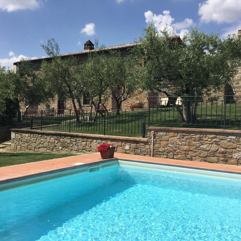 Agriturismo Borgo Tra Gli Olivi Кастилион Фиорентино Екстериор снимка