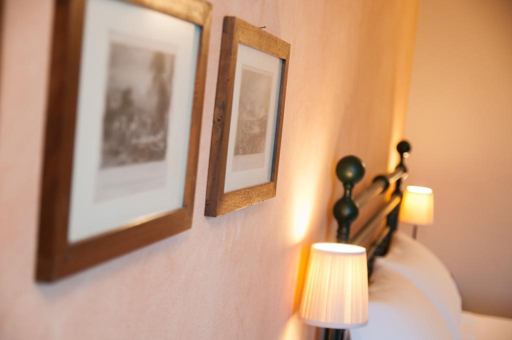 Agriturismo Borgo Tra Gli Olivi Кастилион Фиорентино Стая снимка