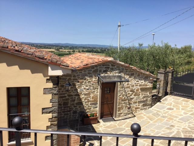Agriturismo Borgo Tra Gli Olivi Кастилион Фиорентино Екстериор снимка