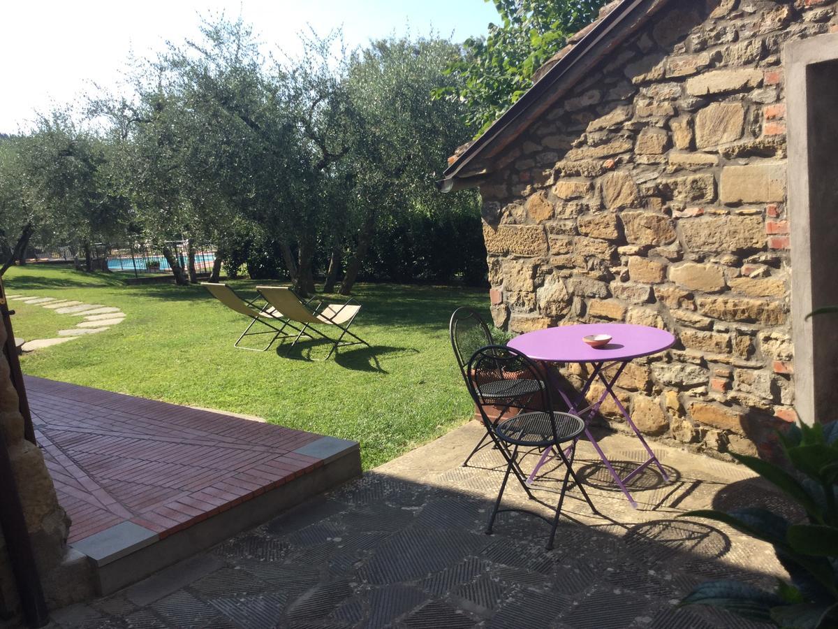 Agriturismo Borgo Tra Gli Olivi Кастилион Фиорентино Екстериор снимка
