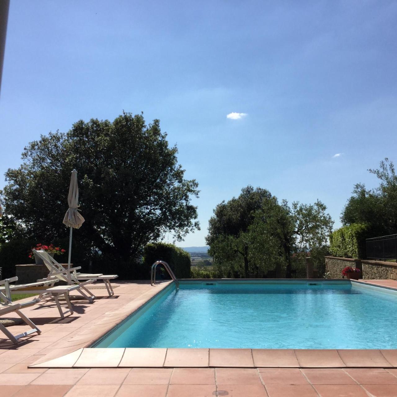 Agriturismo Borgo Tra Gli Olivi Кастилион Фиорентино Екстериор снимка